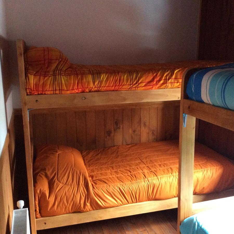 Rio Libre Pucon Party Hostel Экстерьер фото