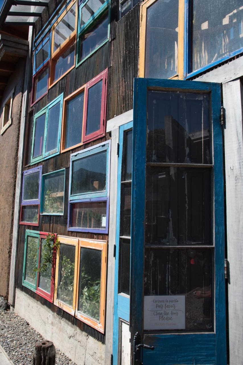 Rio Libre Pucon Party Hostel Экстерьер фото