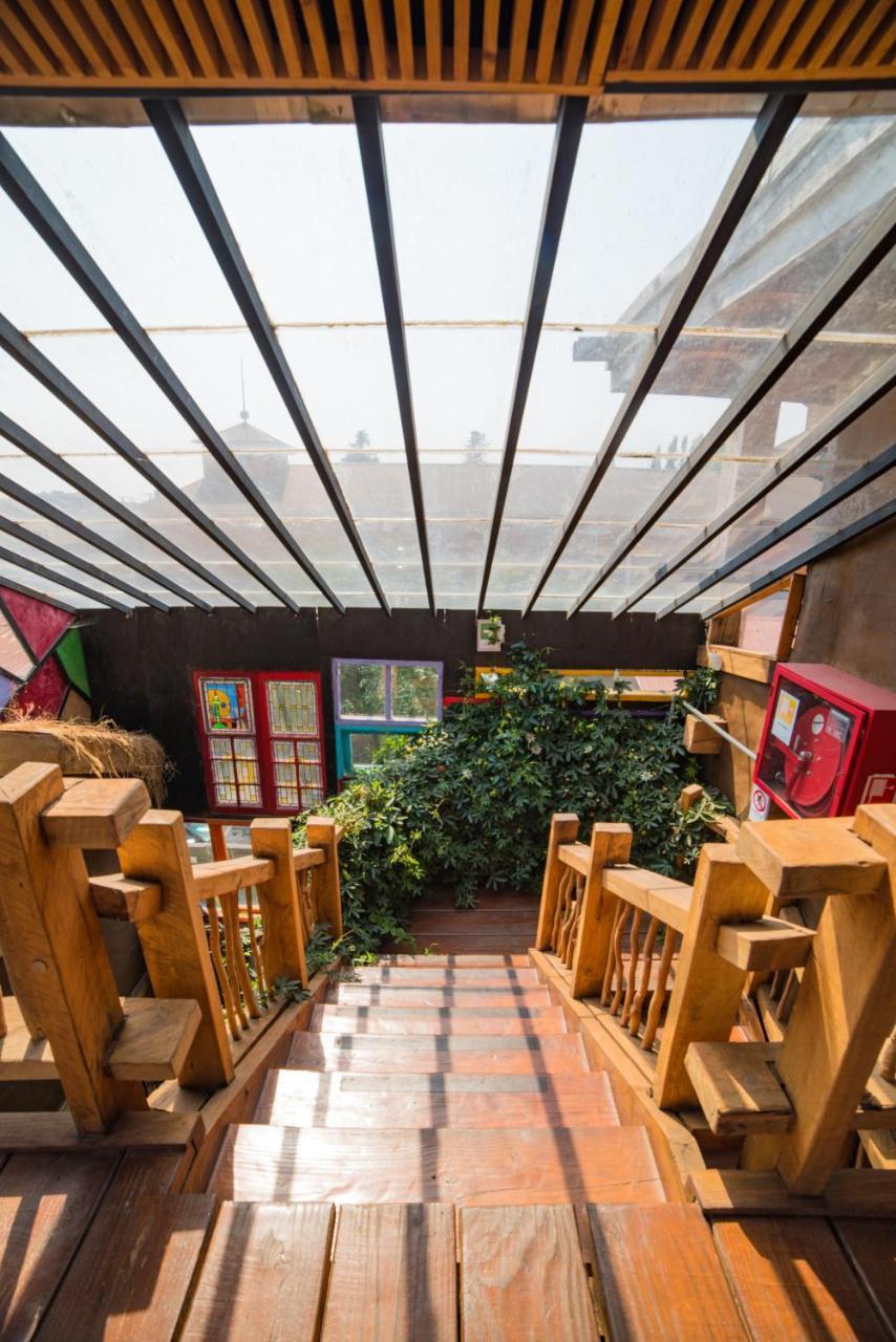 Rio Libre Pucon Party Hostel Экстерьер фото