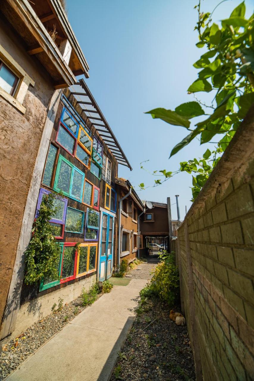 Rio Libre Pucon Party Hostel Экстерьер фото