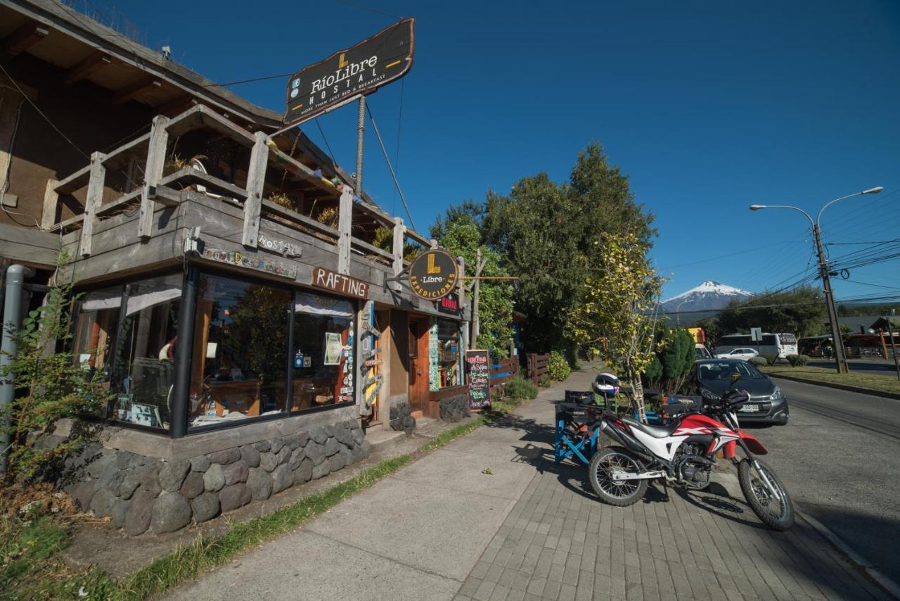 Rio Libre Pucon Party Hostel Экстерьер фото